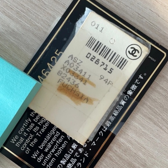 Chanel bag hot pink nylon - Picture 12 of 13